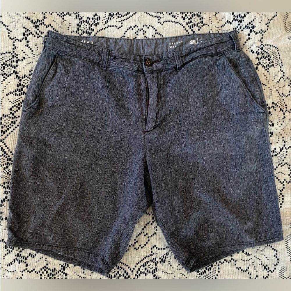Mens Large Bullhead Skinny Shorts